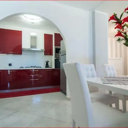 Seven Bay Emirs Villa *